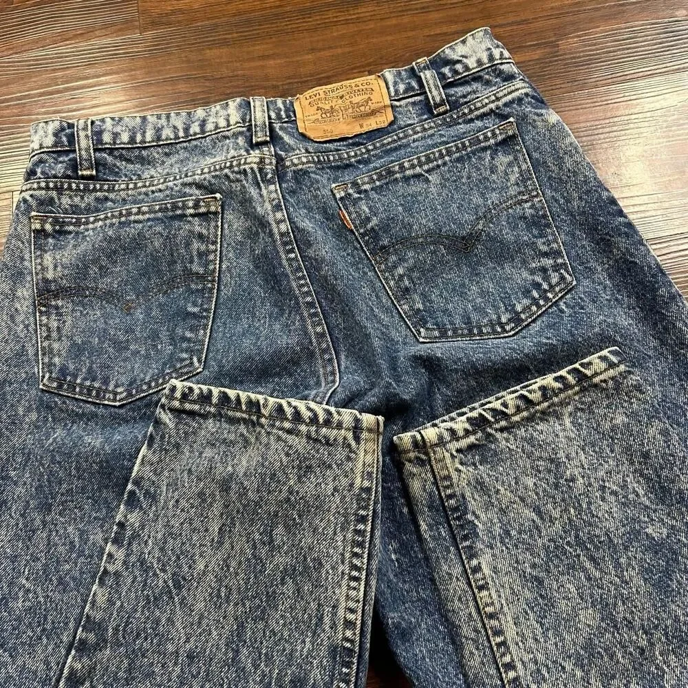 Levi-s Men's Blue and Navy Jeans